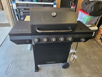 Nexgrill 5 Burner Gas Grill
