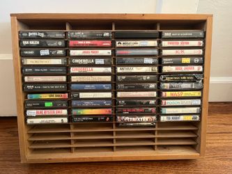 Cassette tape holder