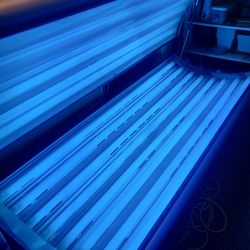 Tanning bed