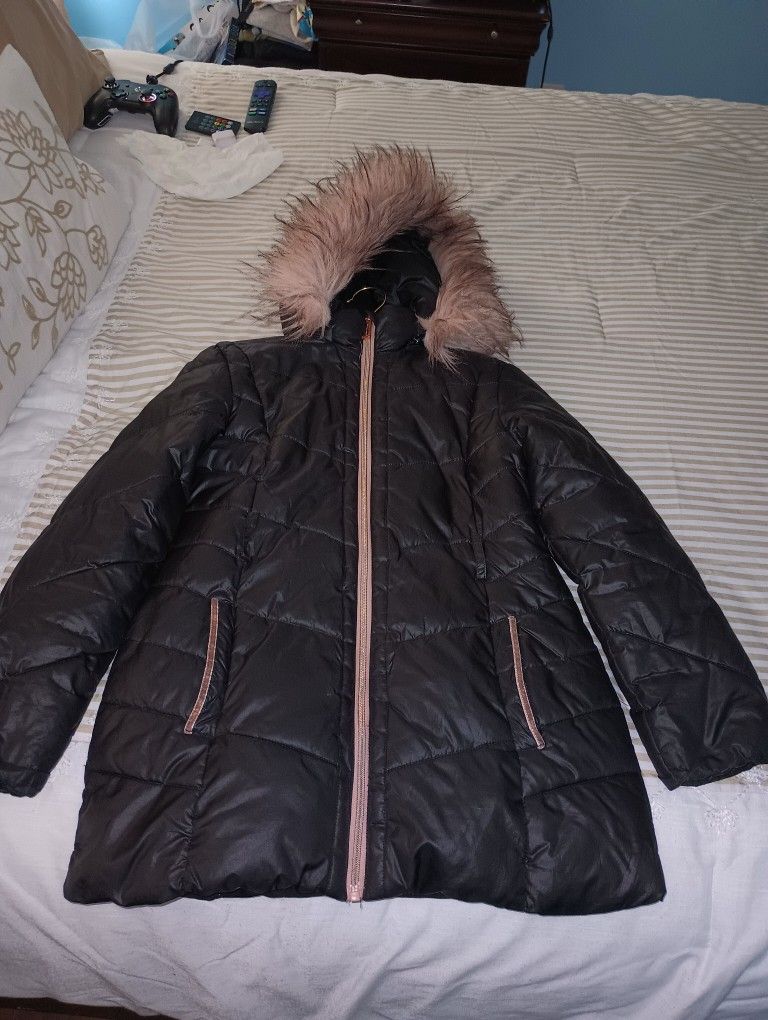 AUTHENTIC MICHEAL KORS FUR HOOD JACKET (10/12)