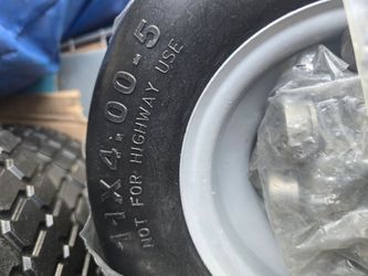 Flat free tires