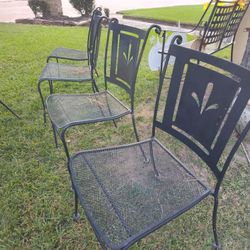 Quattro Sillas DE FIERRO PESADO PARA Su Porche OR Patio Furniture Only 50$ Each 