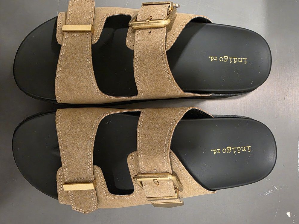 Black And Beige Platform Slides