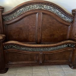 King Size Wood Bed Frame & Dresser With Mirror 