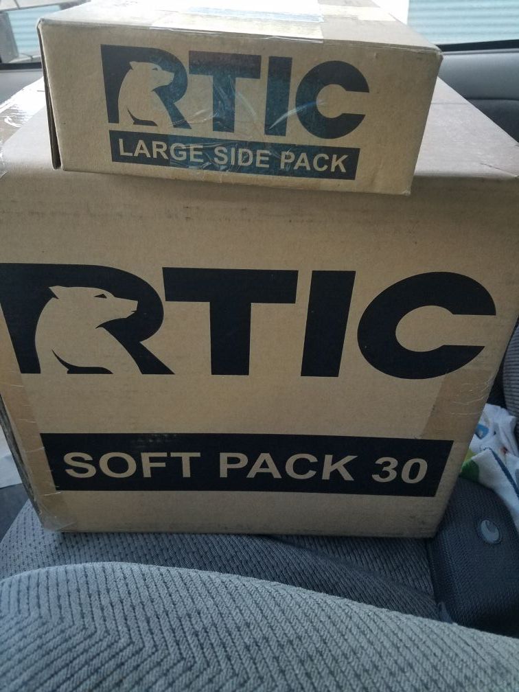 RTIC 30 SOFT COOLER AND LARGE SIDE PACK BRAND NEW IN SEALED BOX