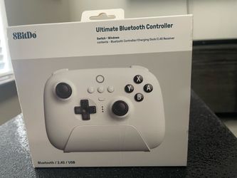 8bitdo Ultimate Bluetooth Controller in Excellent Condition
