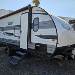 2022 Coachmen Clipper 162RBU