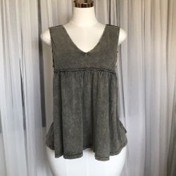Mineral Wash Flowy Top Size L