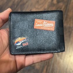 LV Wallet 