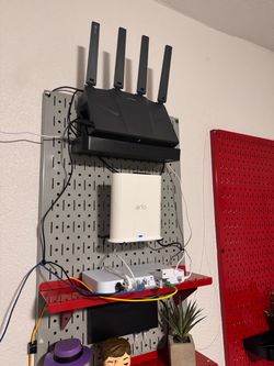 GL.iNet Flint 3 router