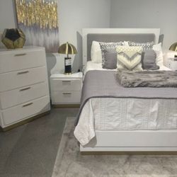 Bedroom Set 3 Pcs NEW White And Gold Finance Available 