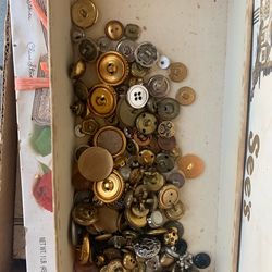 Assorted Buttons