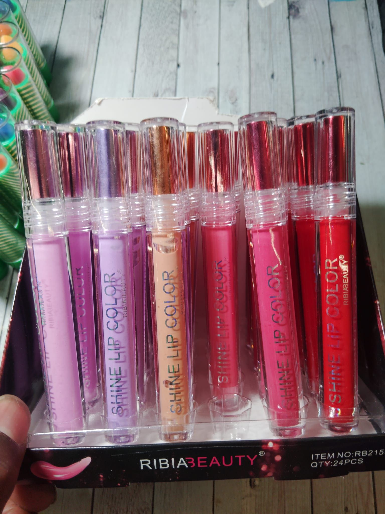 “ribia beauty” lipgloss