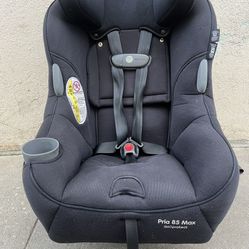 MAXI  COSI CONVERTIBLE 
