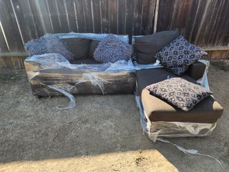 FREE!! CONVERTIBLE SOFA BED WITH CHAISE STORAGE LOUNGE CONNECTOR!! FREE!!