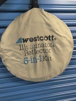 Illuminator reflector 