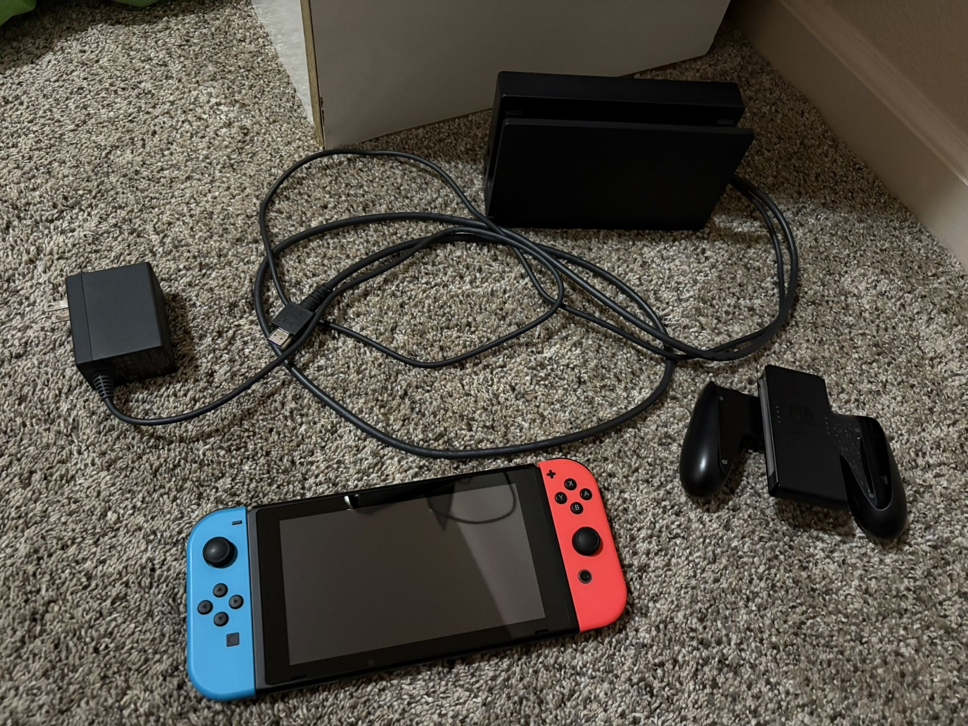 Nintendo Switch Console (Blue & Red Joy-Con)