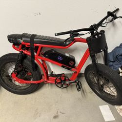 Golden Cycle E Bike - Panthro