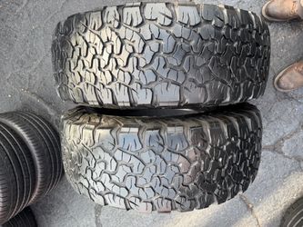 2 tires 31x10.50r15 Bf Goodrich $150 for 2 mounted and balanced