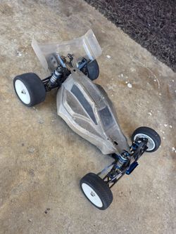 RC Car Team Associated b4