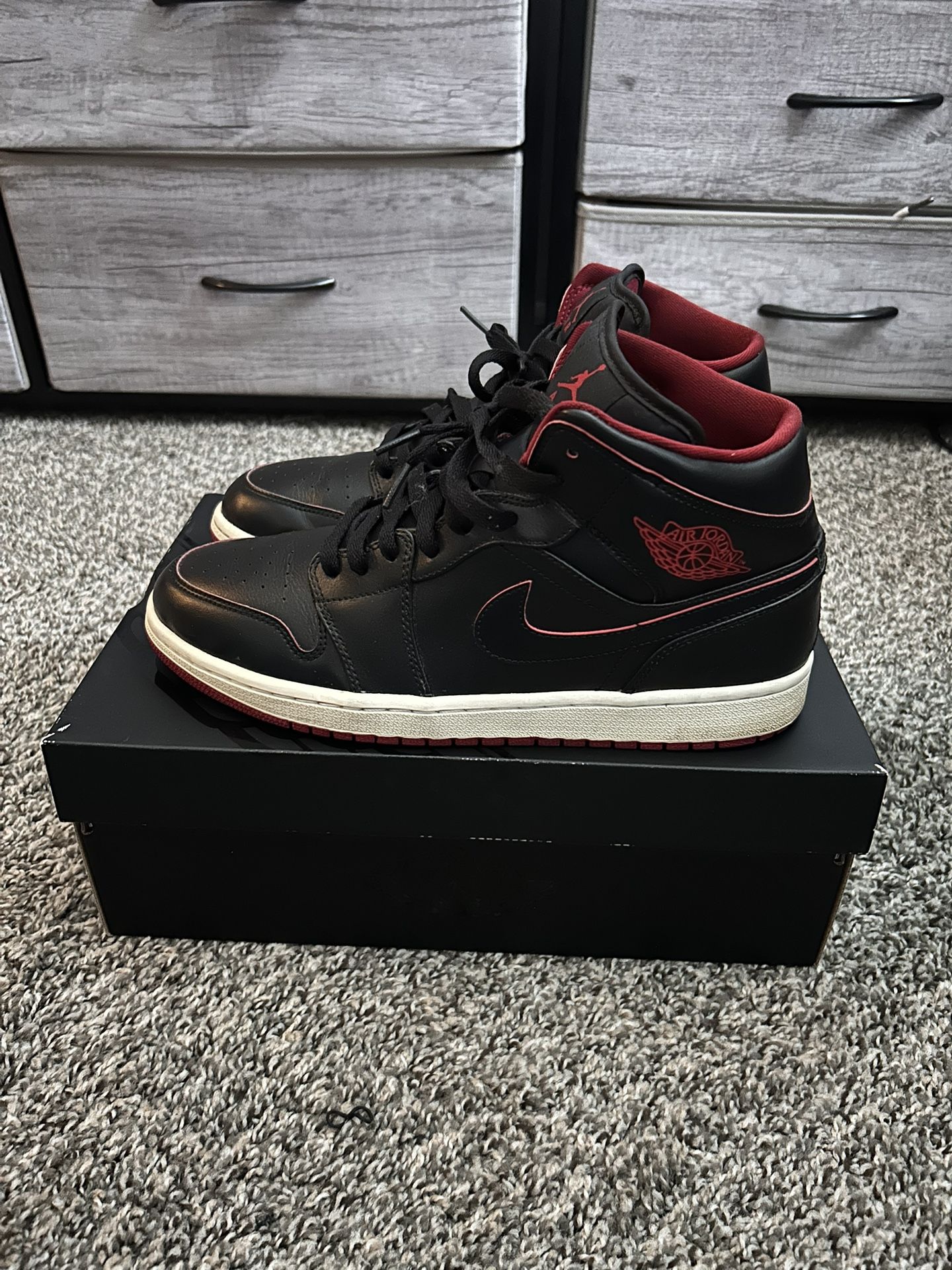 Mid Jordans That Cost 50 Dollars $50 (Used) Nike Air Jordan Retro