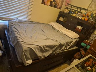 Full size captain bed