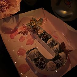 Eternal Rose Custom Sets