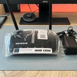 🔥 NETGEAR Nighthawk AC1200 WiFi Router (R6120) - Used, Like New