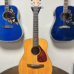 Yamaha Mini Folk Junior Size Acoustic Guitar Great Gift Idea