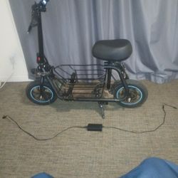 Gyroor Electric Scooter  (C1S)