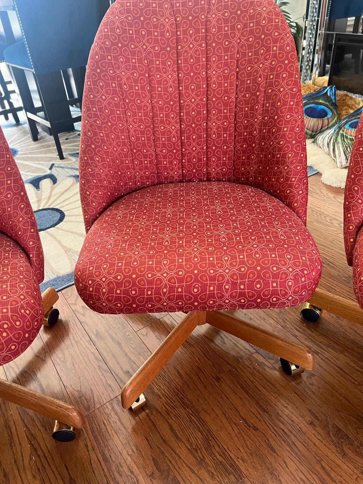 Set Of 5 Swivel-Tilt Dining Chairs