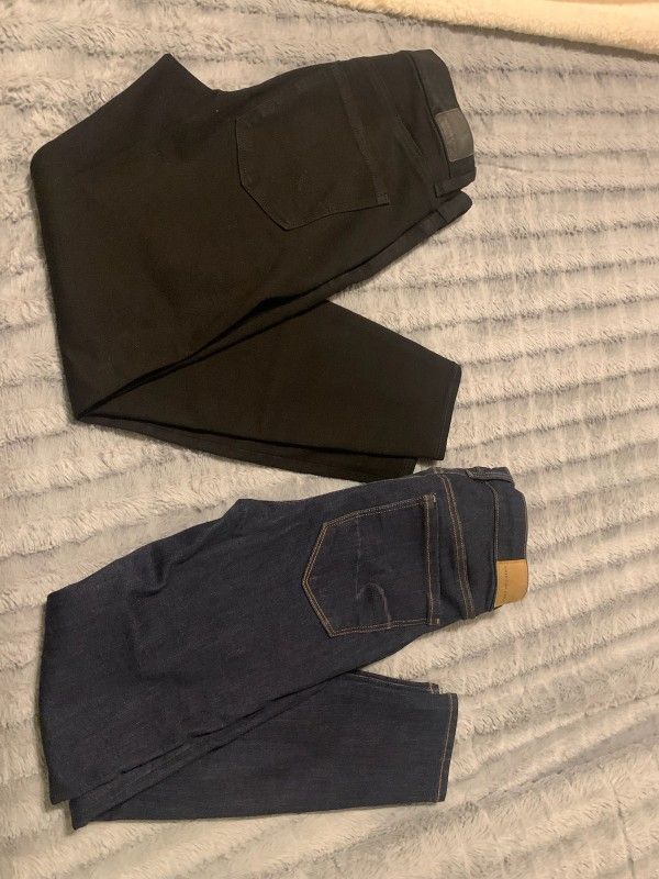 Brand New Women's Jeans (2 Pairs)