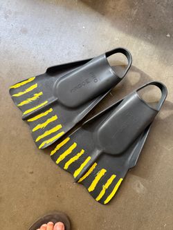 Lots of Surf gear, Fins & Wetsuits