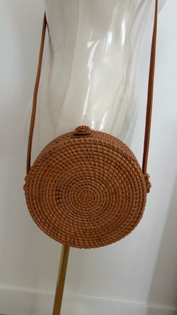 Raffia crossbody