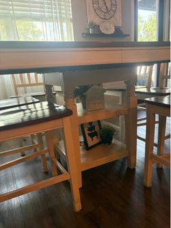Dining Room Table and Chairs
