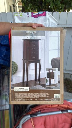 Amber Jewerly armoire