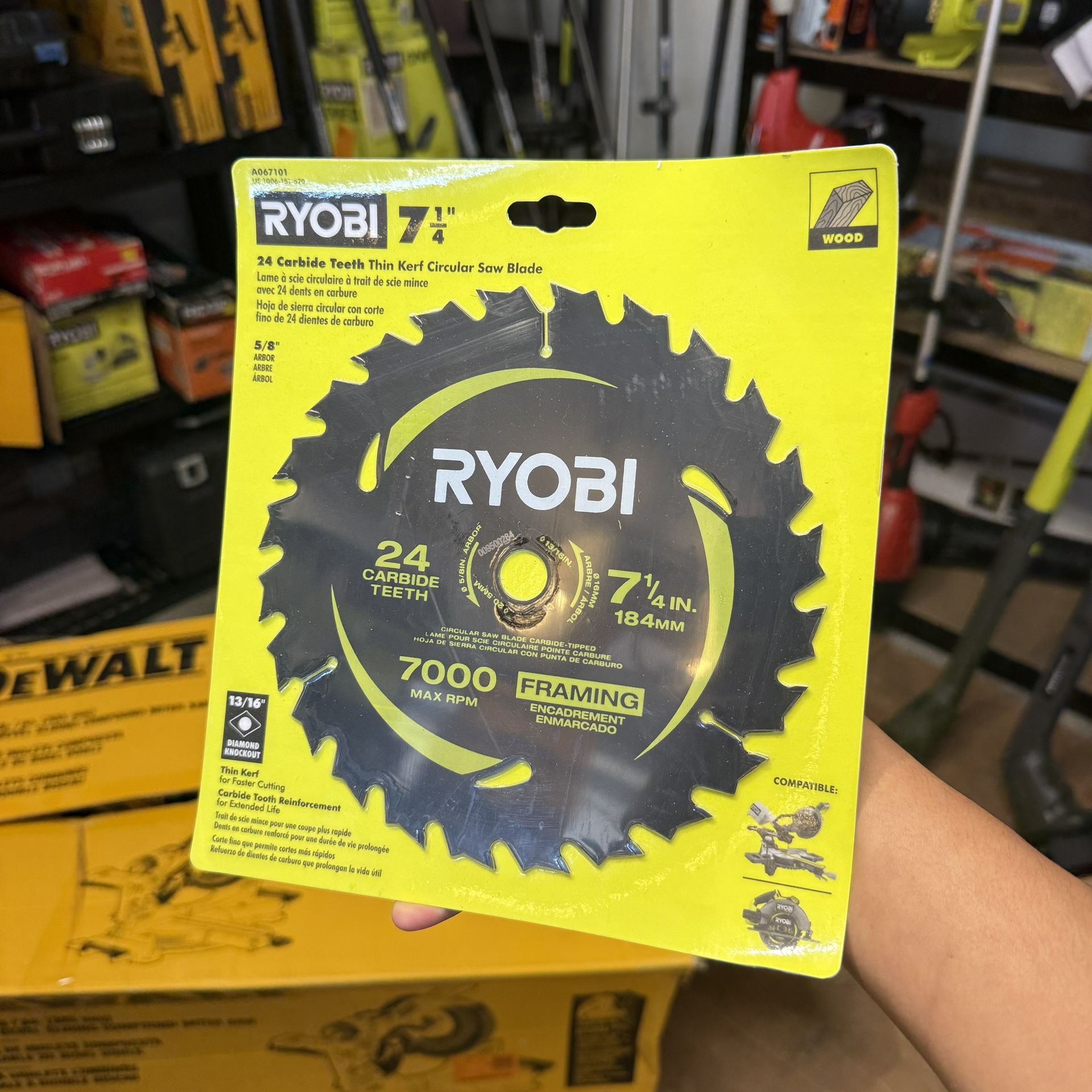 RYOBI 7-1/4 in. x 24 Teeth Carbide Thin Kerf Circular Saw Blade (1-Piece) 