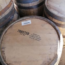 High Quality Empty Whiskey And Bourbon Barrels 