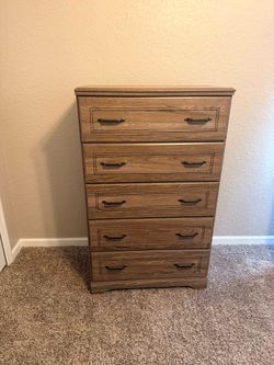 5-Drawer Chester