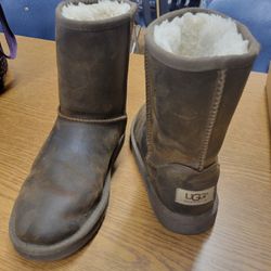 UGG waterproof brown Leather, Women's Size 4