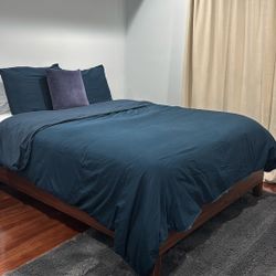 Dreamcloud Queen Mattress & Wooden Bed Frame