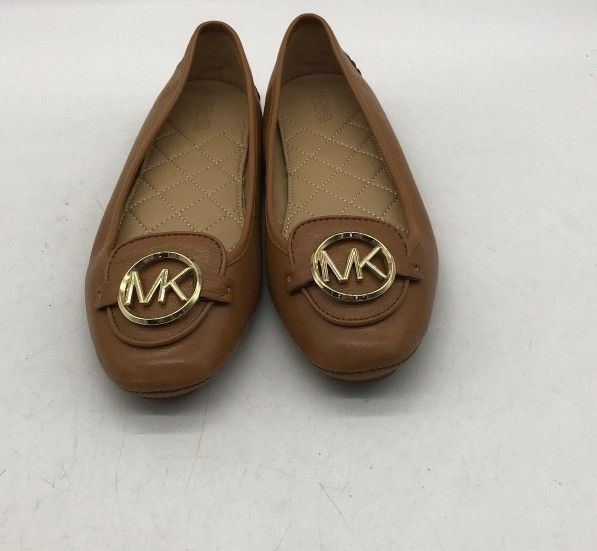 MICHAEL KORS .86 Flats Women- Size 7M


