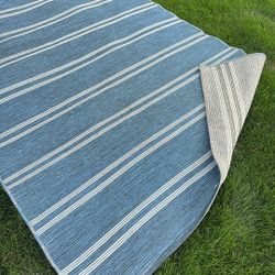 5x7 Outdoor Reversible rug