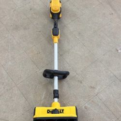 DEWALT 10 in. 20-Volt MAX Battery Snow Shovel w/ Adjustable Direction & Handle