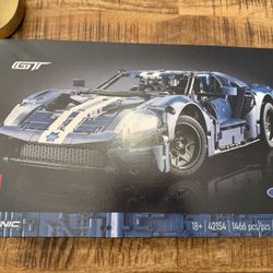 Lego 2022 Ford GT NEW