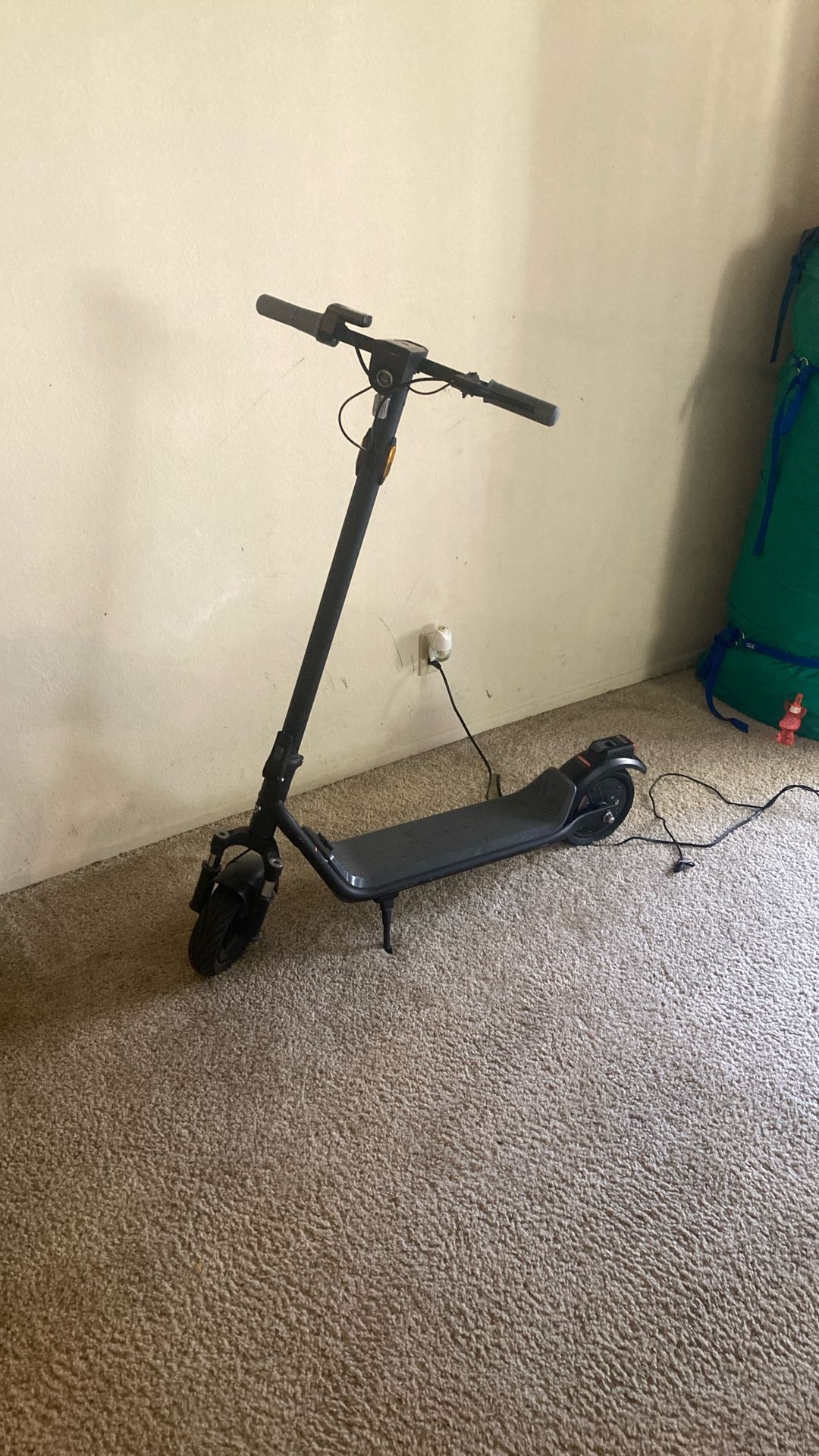 Niu e scooter kqi100p (ALSO FOR TRADE)