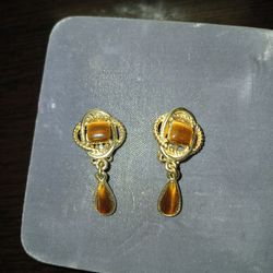 Amber Style Drop Clip On 