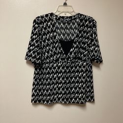 Women’s APT.9 Polyester/spandex short sleeve stretch top… Size petite XL