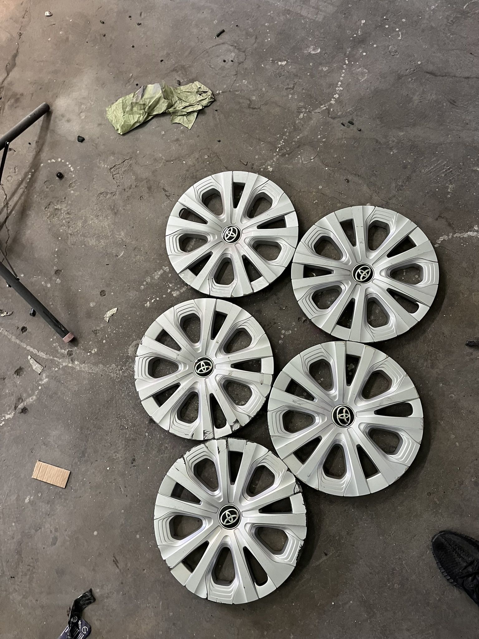 Hubcaps/Wheel Covers