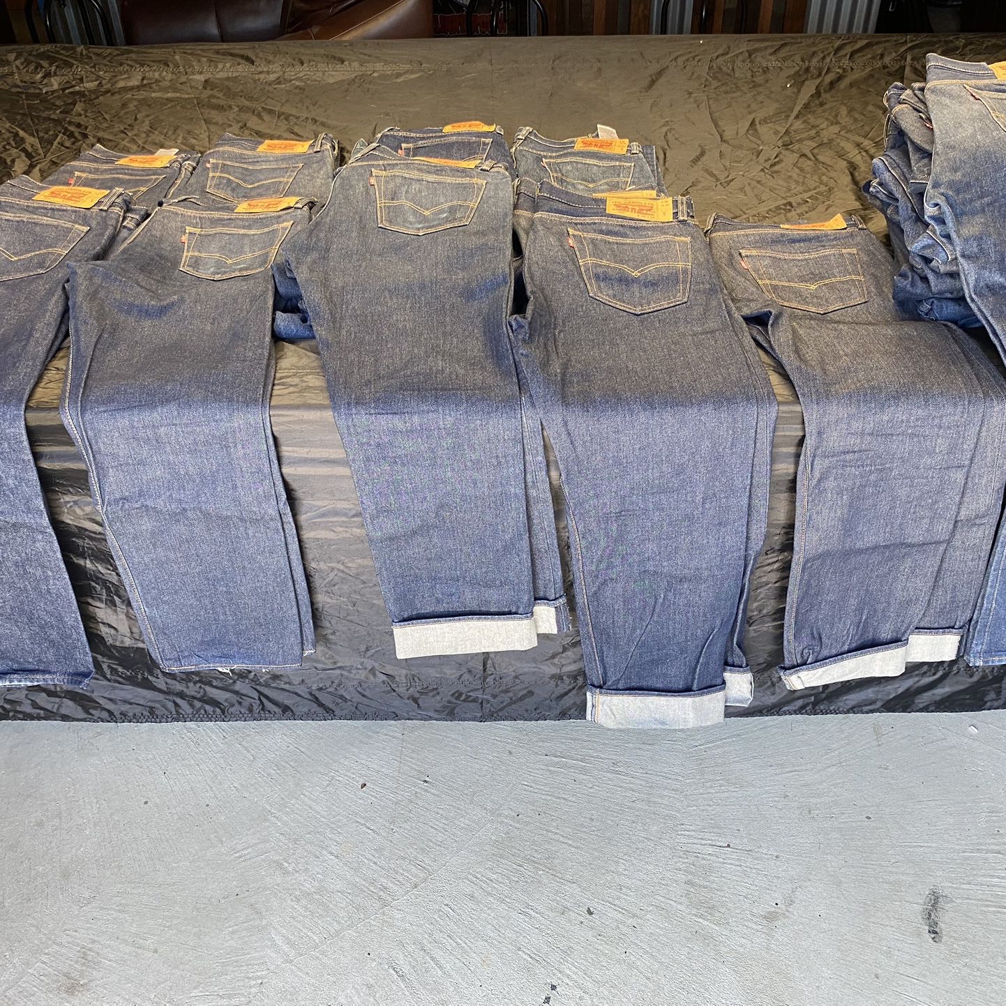 501 LEVI JEANS FOR SALE 